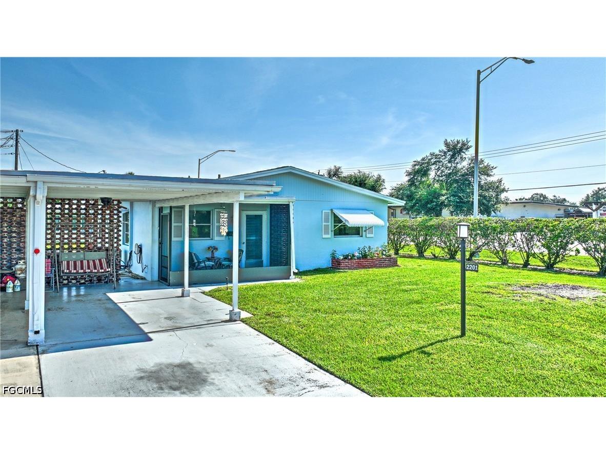 2201 Croton Court Lehigh Acres FL 33936 2026027969 image2