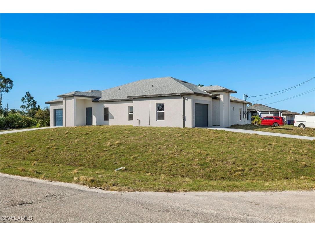 2201 Kenneth Avenue S Lehigh Acres FL 33973 223074152 image1