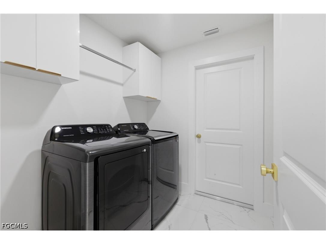 2201 NE 10th Place Cape Coral FL 33909 2026020175 image15