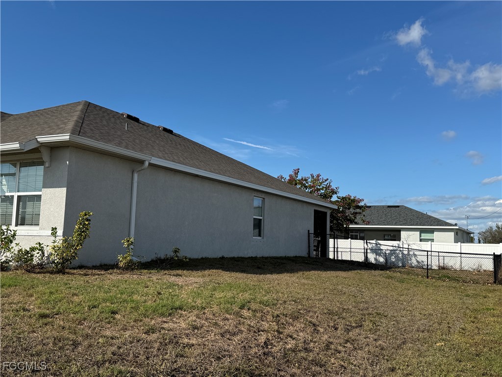 2201 NW 24th Terrace Cape Coral FL 33993 2026003958 image4