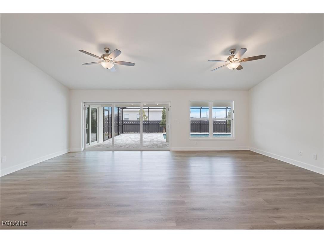 2201 NW 2nd Avenue Cape Coral FL 33993 2025016722 image16