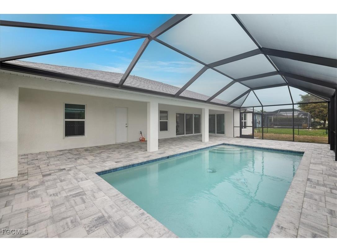 2201 NW 2nd Avenue Cape Coral FL 33993 2025016722 image30