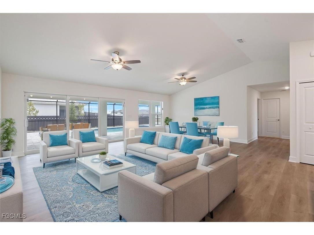 2201 NW 2nd Avenue Cape Coral FL 33993 2025016722 image6