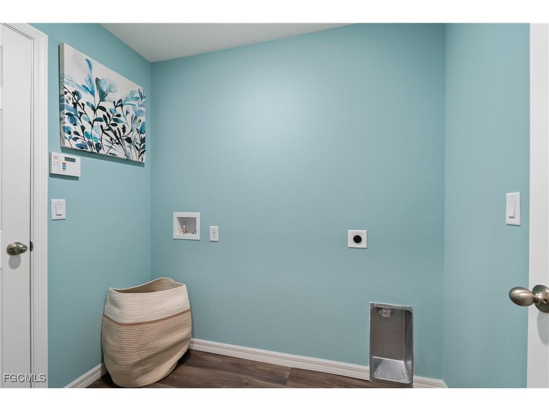 2201 NW 7th Street Cape Coral FL 33993 2025013541 image12