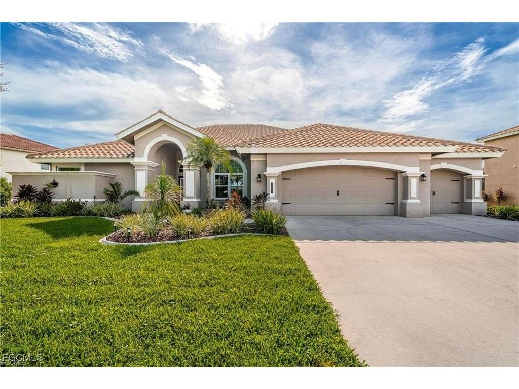 2201 Oxford Ridge Circle Lehigh Acres FL 33973 2025008543 image1