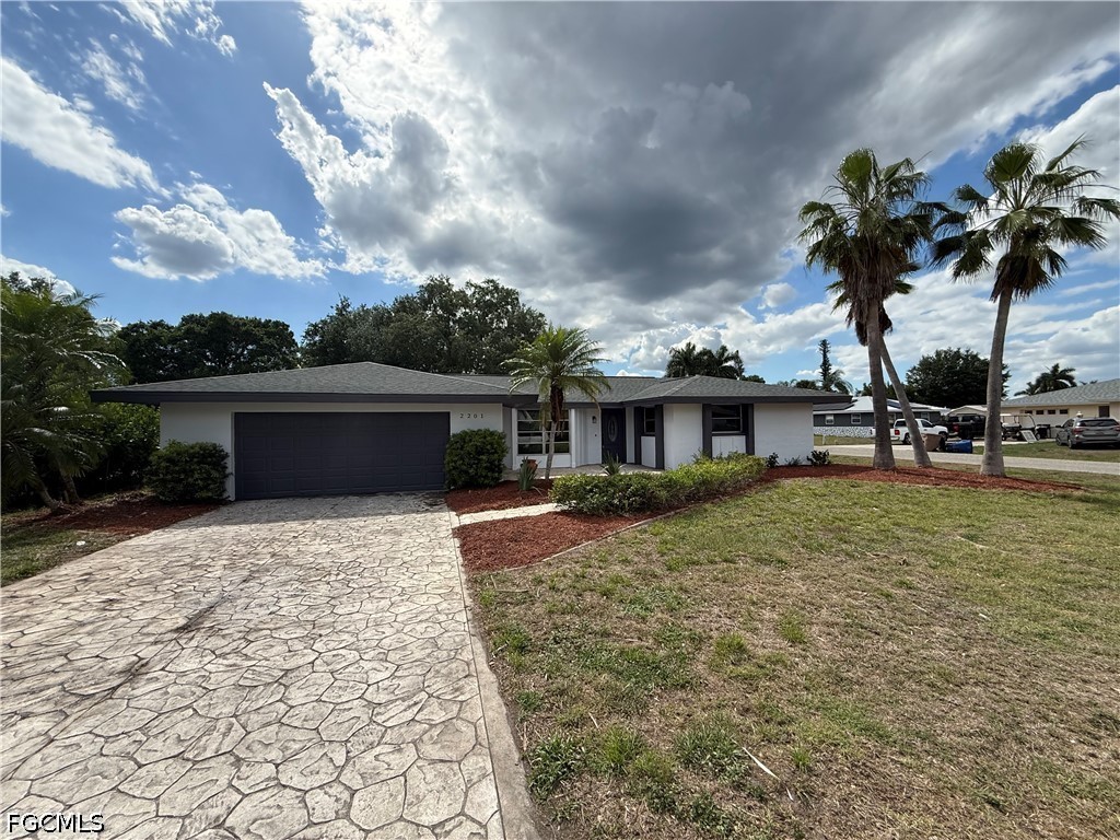 2201 Parkview Drive Fort Myers FL 33905 2026019003 image1