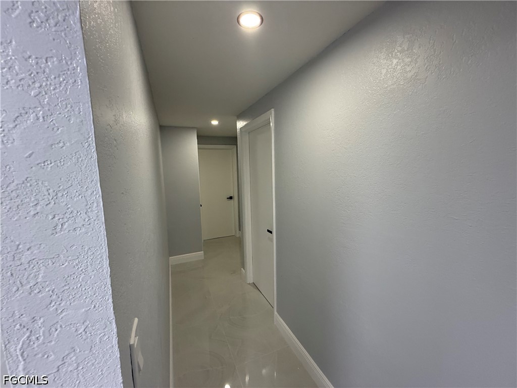 2201 Parkview Drive Fort Myers FL 33905 2026019003 image18