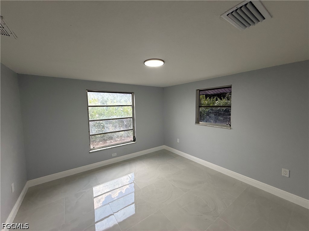 2201 Parkview Drive Fort Myers FL 33905 2026019003 image31