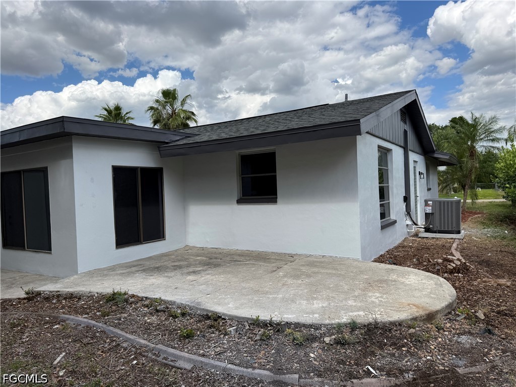 2201 Parkview Drive Fort Myers FL 33905 2026019003 image47