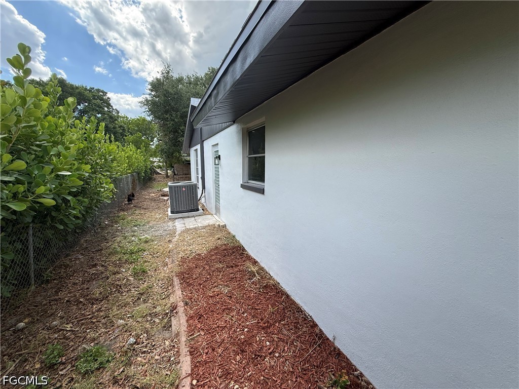 2201 Parkview Drive Fort Myers FL 33905 2026019003 image50