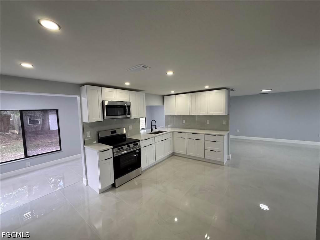 2201 Parkview Drive Fort Myers FL 33905 2026019003 image8