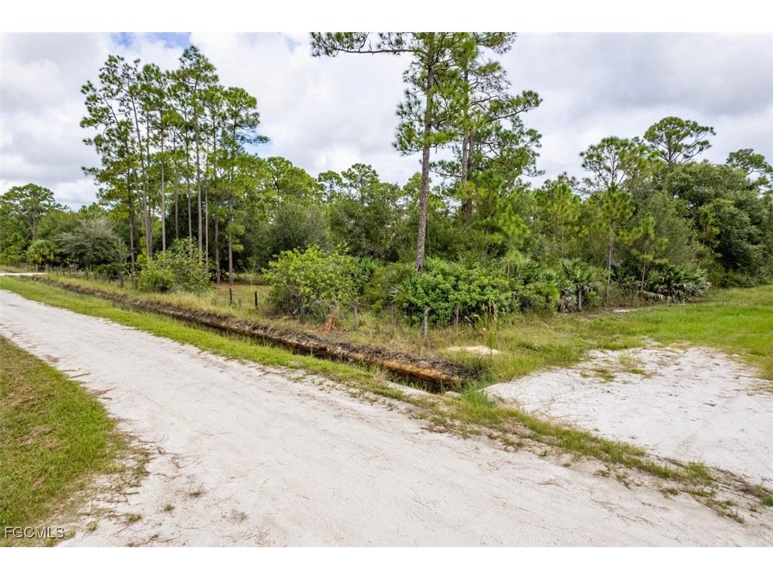 2201 Riviera Avenue Clewiston FL 33440 2025014189 image33