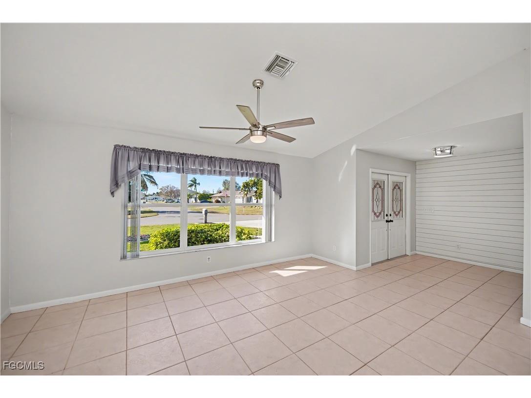 2201 SE 10th Avenue Cape Coral FL 33990 2026004028 image11
