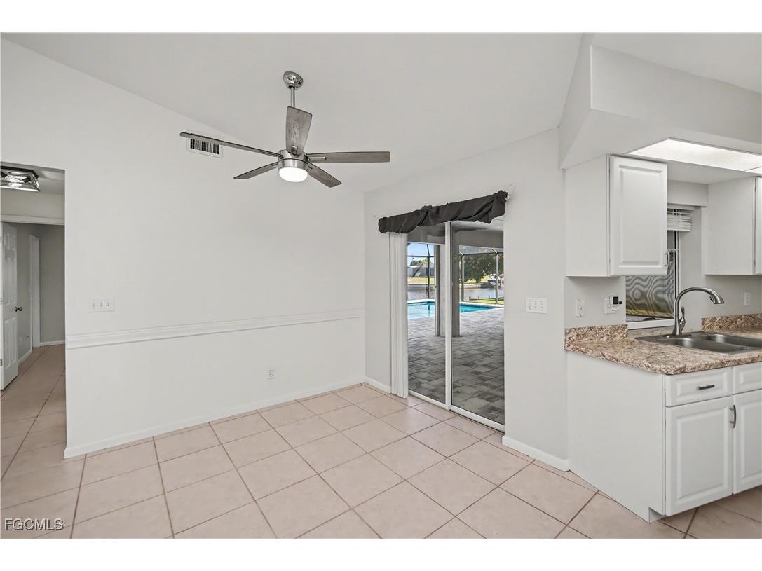 2201 SE 10th Avenue Cape Coral FL 33990 2026004028 image17