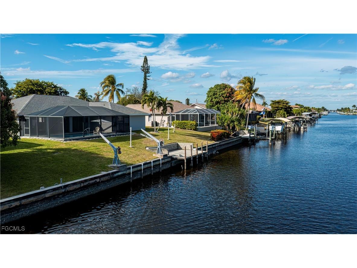 2201 SE 10th Avenue Cape Coral FL 33990 2026004028 image32