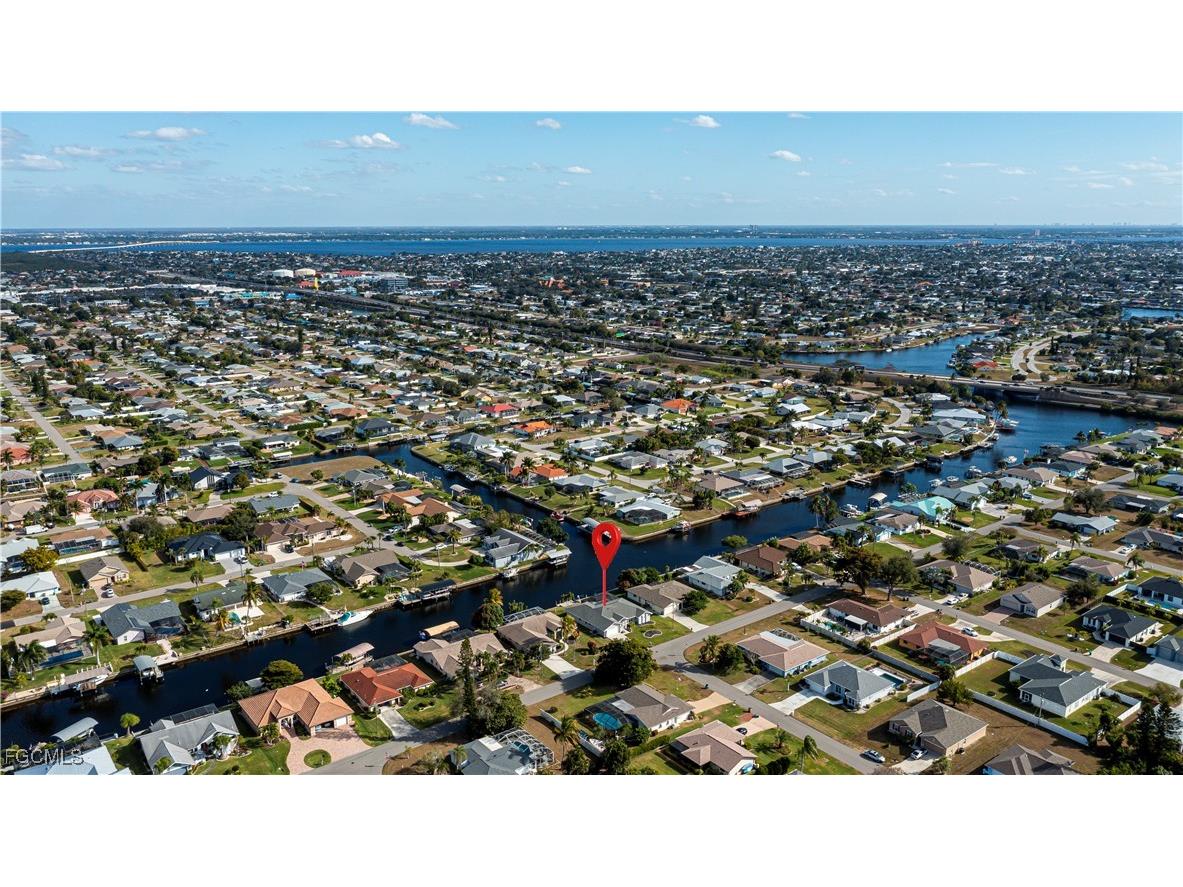 2201 SE 10th Avenue Cape Coral FL 33990 2026004028 image35