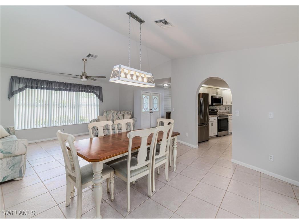 2201 SE 10th Avenue Cape Coral FL 33990 224033697 image11