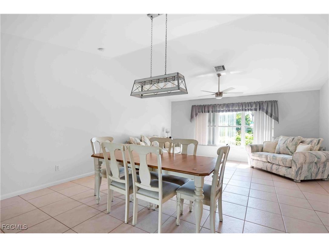 2201 SE 10th Avenue Cape Coral FL 33990 224033697 image12