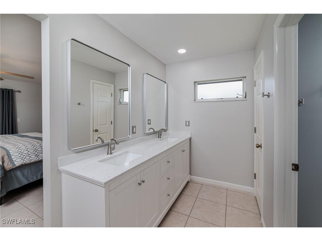 2201 SE 10th Avenue Cape Coral FL 33990 224033697 image22