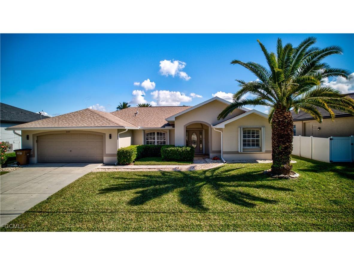 2201 SE 17th Place Cape Coral FL 33990 2026003765 image1