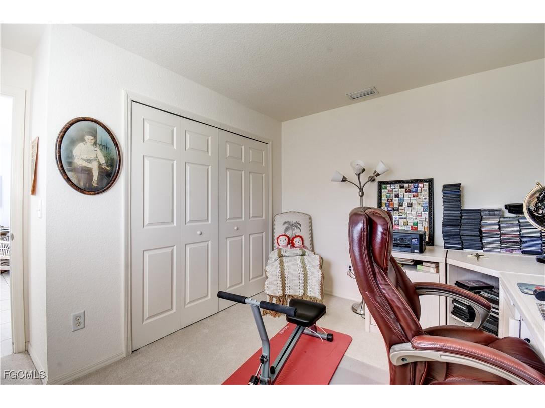 2201 SE 17th Place Cape Coral FL 33990 2026003765 image17