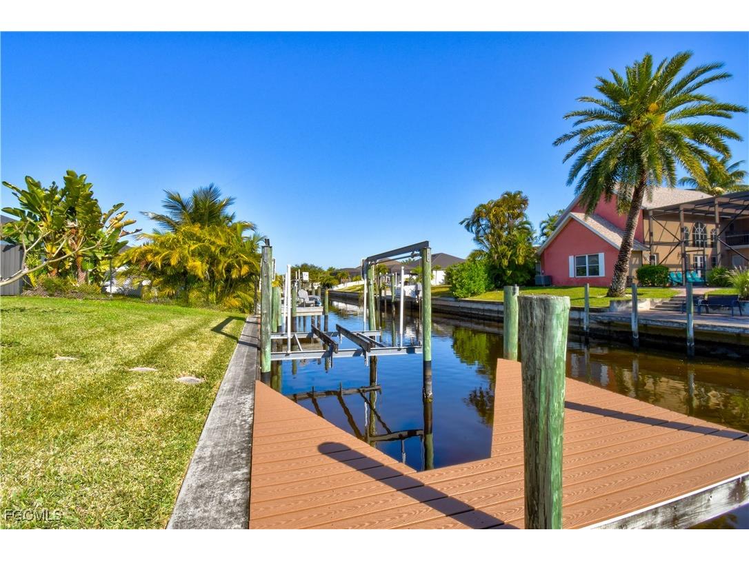 2201 SE 17th Place Cape Coral FL 33990 2026003765 image39