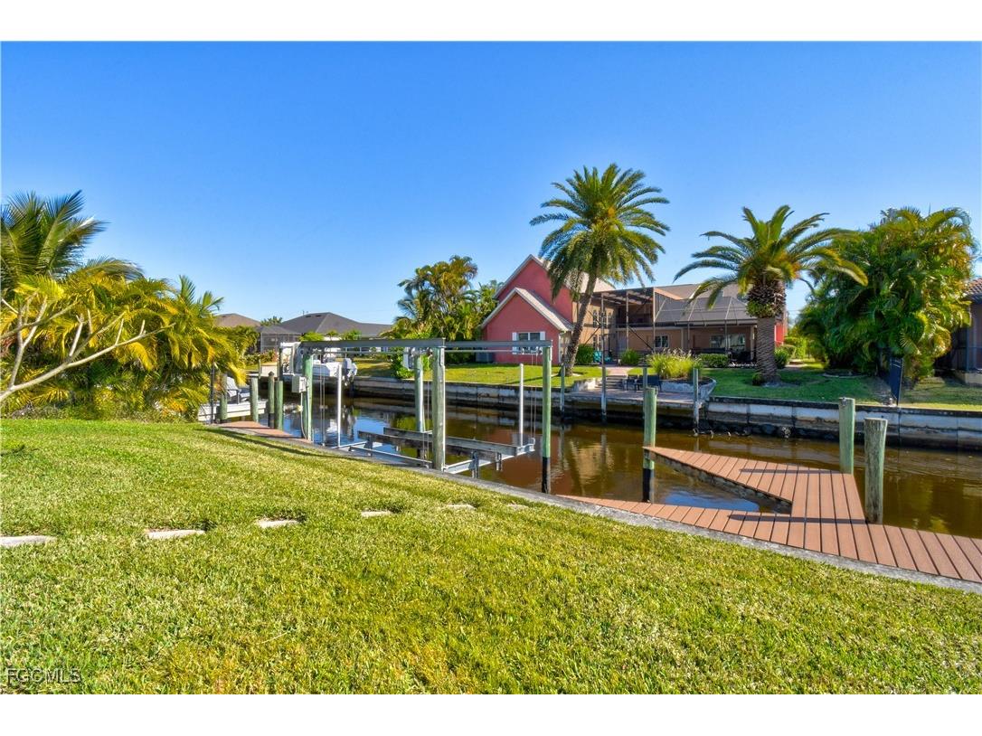 2201 SE 17th Place Cape Coral FL 33990 2026003765 image40