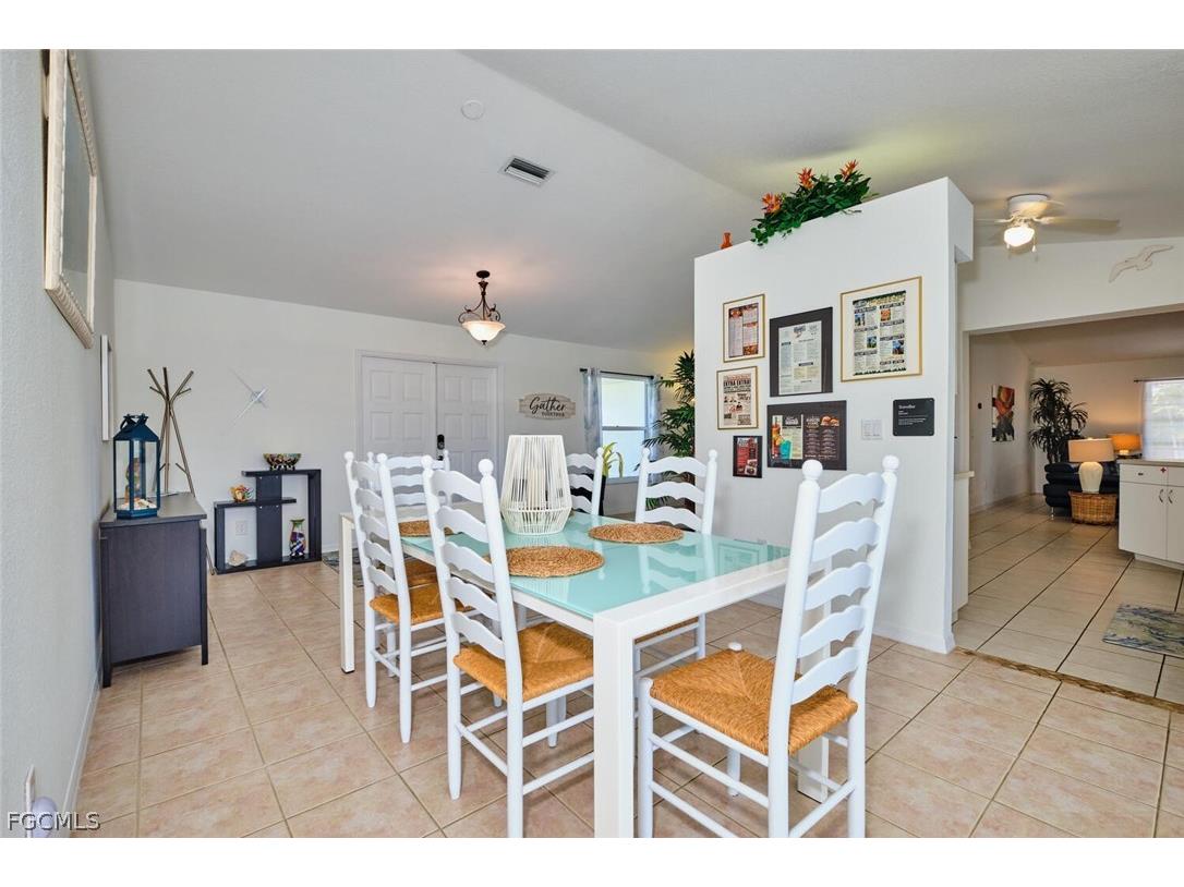 2201 SE 5th Avenue Cape Coral FL 33990 2026010069 image10