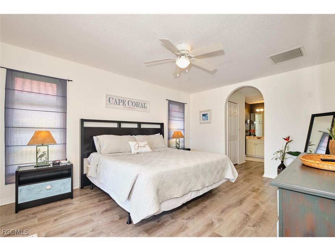 2201 SE 5th Avenue Cape Coral FL 33990 2026010069 image21