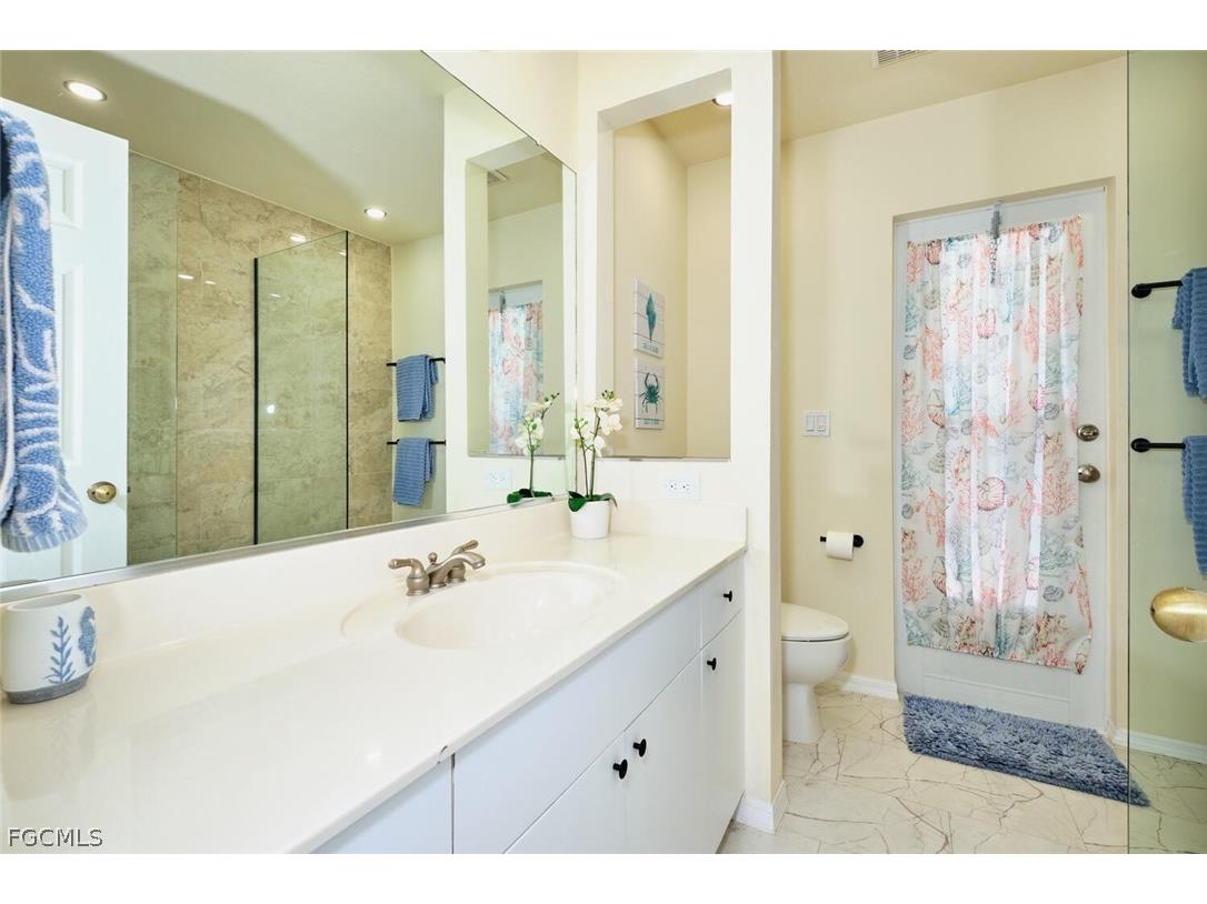 2201 SE 5th Avenue Cape Coral FL 33990 2026010069 image33