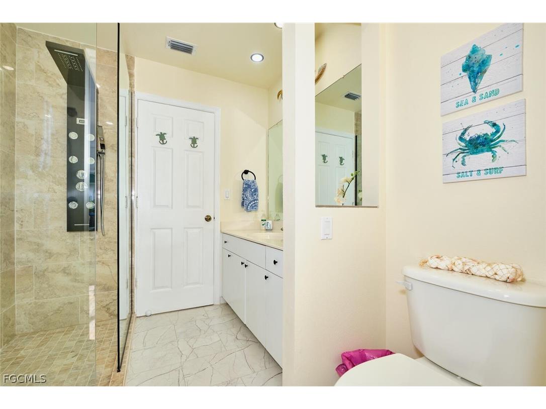 2201 SE 5th Avenue Cape Coral FL 33990 2026010069 image34