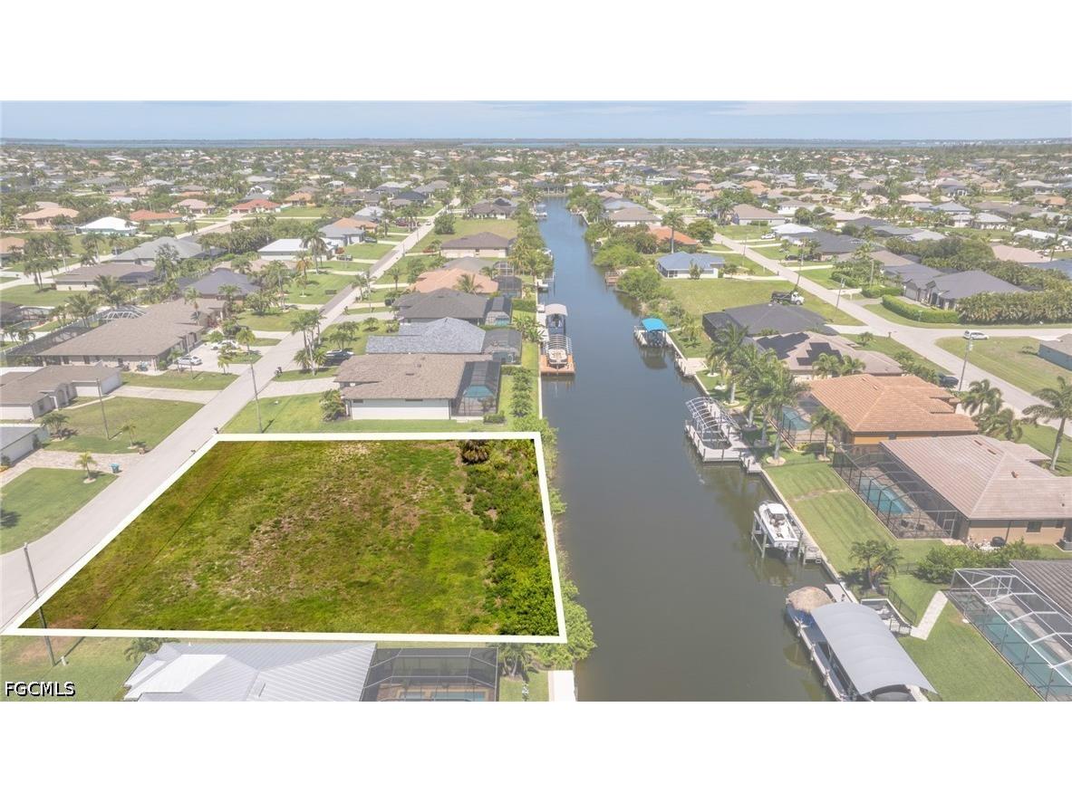 2201 SW 28th Terrace Cape Coral FL 33914 2026026016 image14