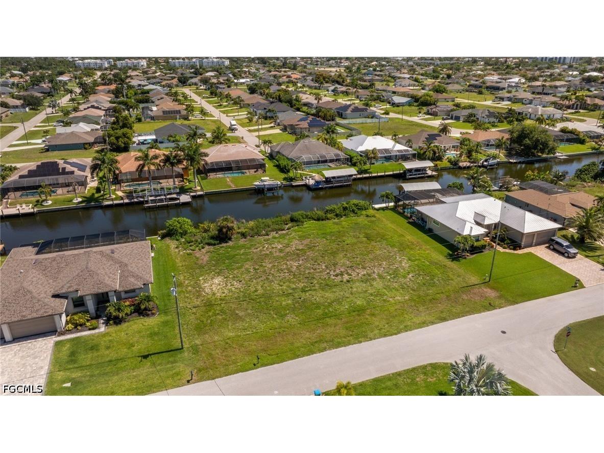 2201 SW 28th Terrace Cape Coral FL 33914 2026026016 image6