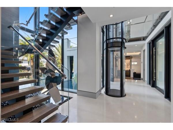 2201 Shad Court Naples FL 34102 225064981 image3