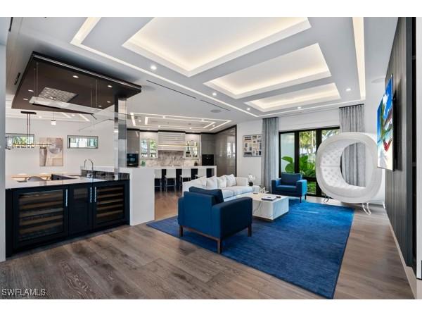 2201 Shad Court Naples FL 34102 225064981 image4