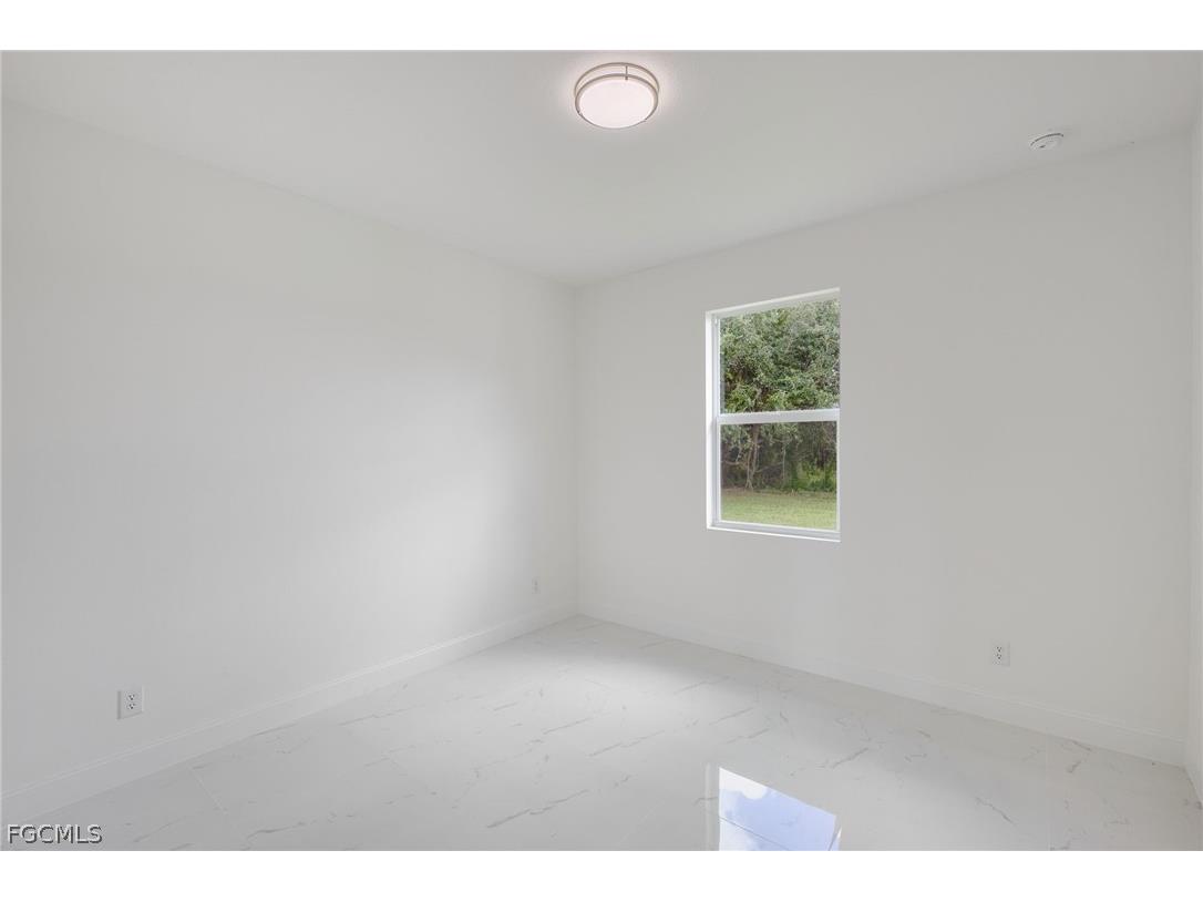 2201 Tena Avenue N Lehigh Acres FL 33971 2026007560 image21