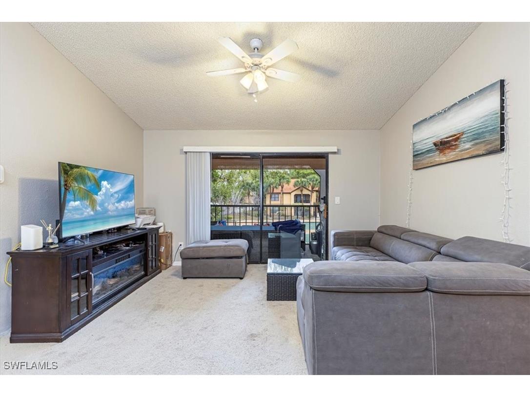 2202 Arbour Walk Circle #2124 Naples FL 34109 225083416 image1