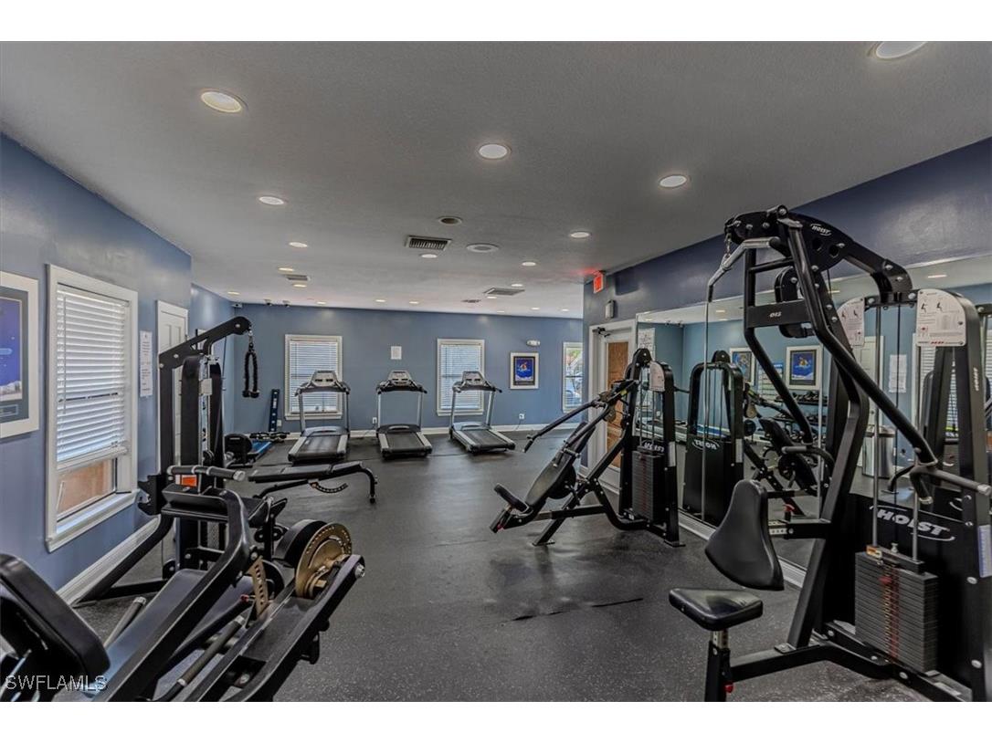 2202 Arbour Walk Circle #2124 Naples FL 34109 225083416 image21