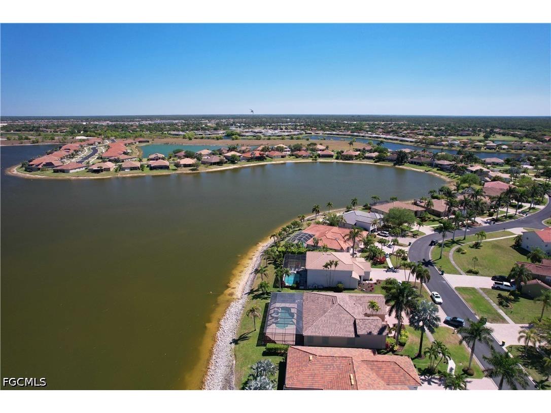 2202 Grove Drive Naples FL 34120 2026020146 image40