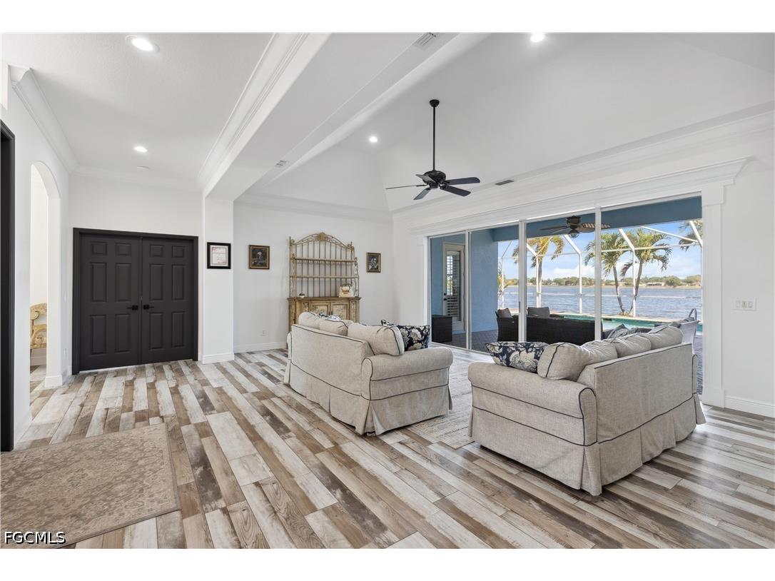 2202 Grove Drive Naples FL 34120 2026020146 image8