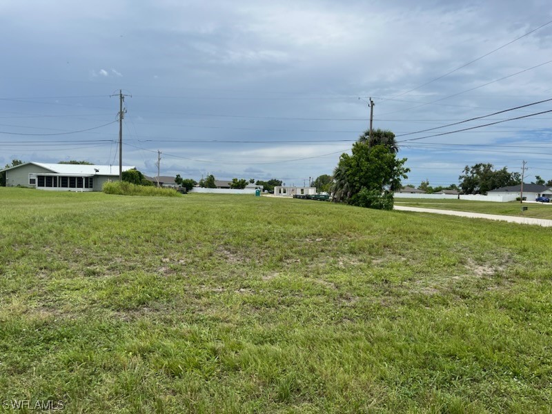 2202 NE 24th Terrace Cape Coral FL 33909 223051050 image1