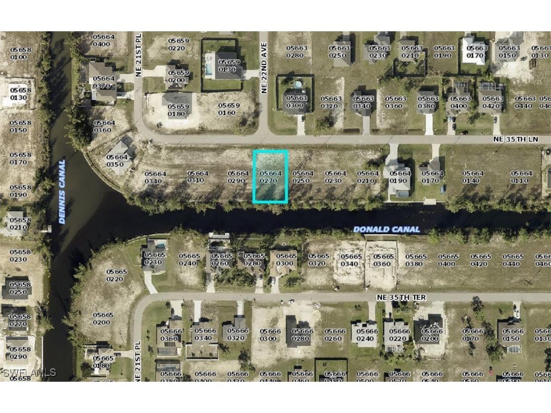 2202 NE 35th Lane Cape Coral FL 33909 225027100 image1