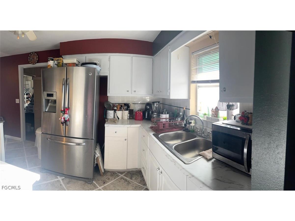 2202 Parkview Drive Fort Myers FL 33905 2026006979 image12