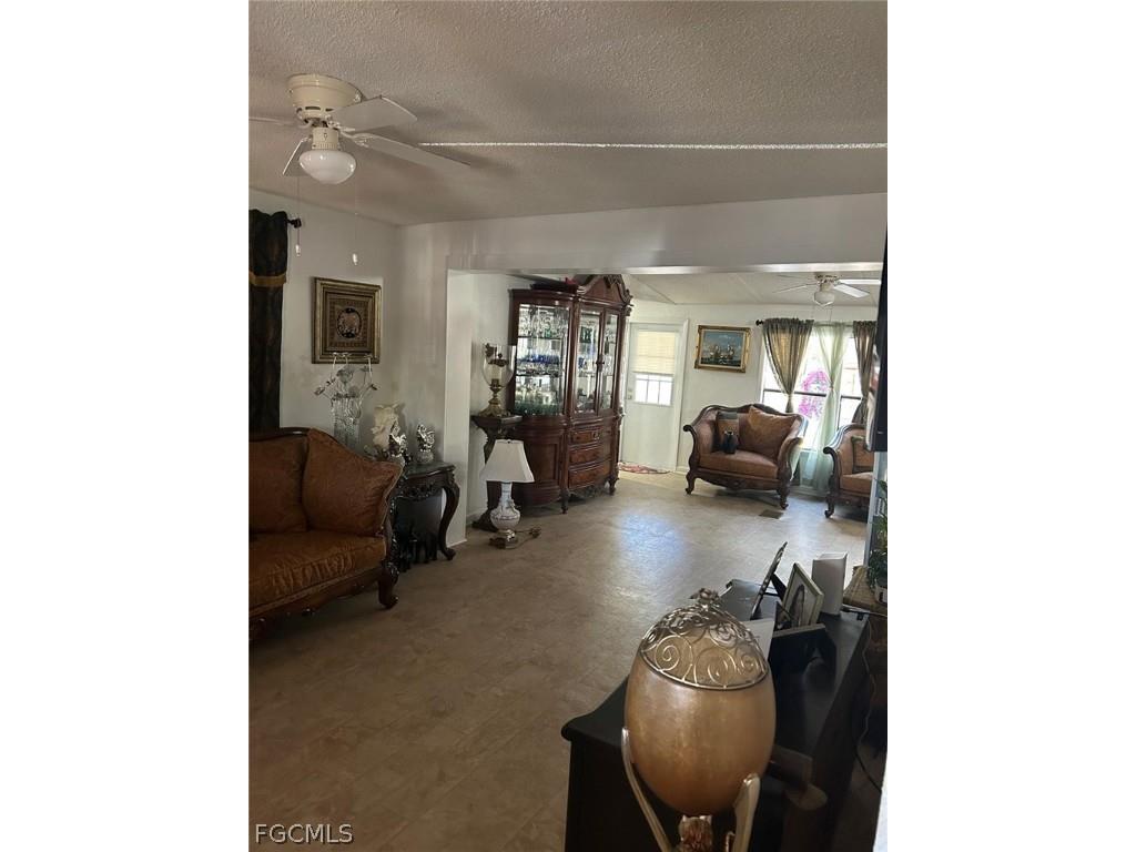 2202 Parkview Drive Fort Myers FL 33905 2026006979 image14