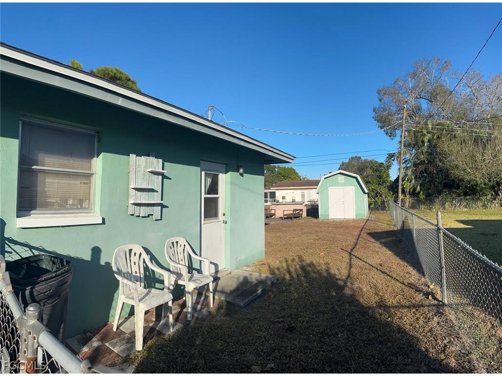 2202 Parkview Drive Fort Myers FL 33905 2026006979 image3