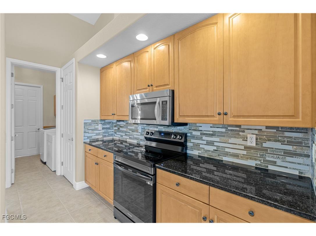 2202 SE 19th Place Cape Coral FL 33990 2025016479 image16