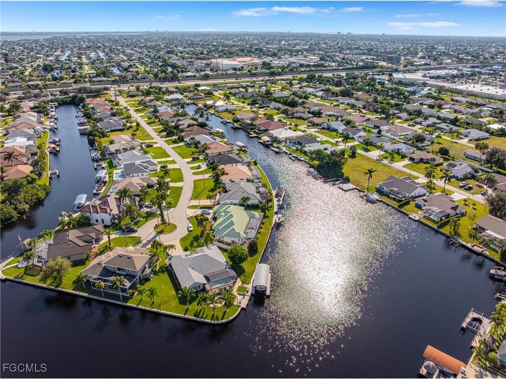 2202 SE 19th Place Cape Coral FL 33990 2025016479 image37