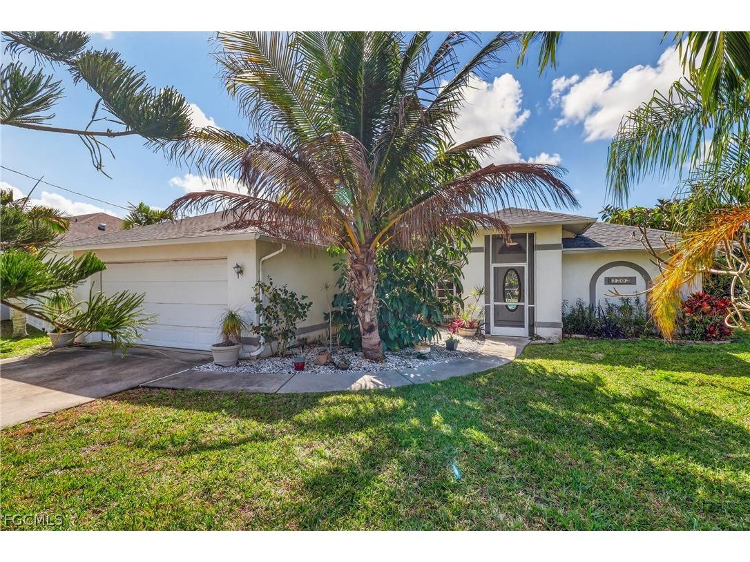 2202 SW 39th Street Cape Coral FL 33914 2026011410 image1