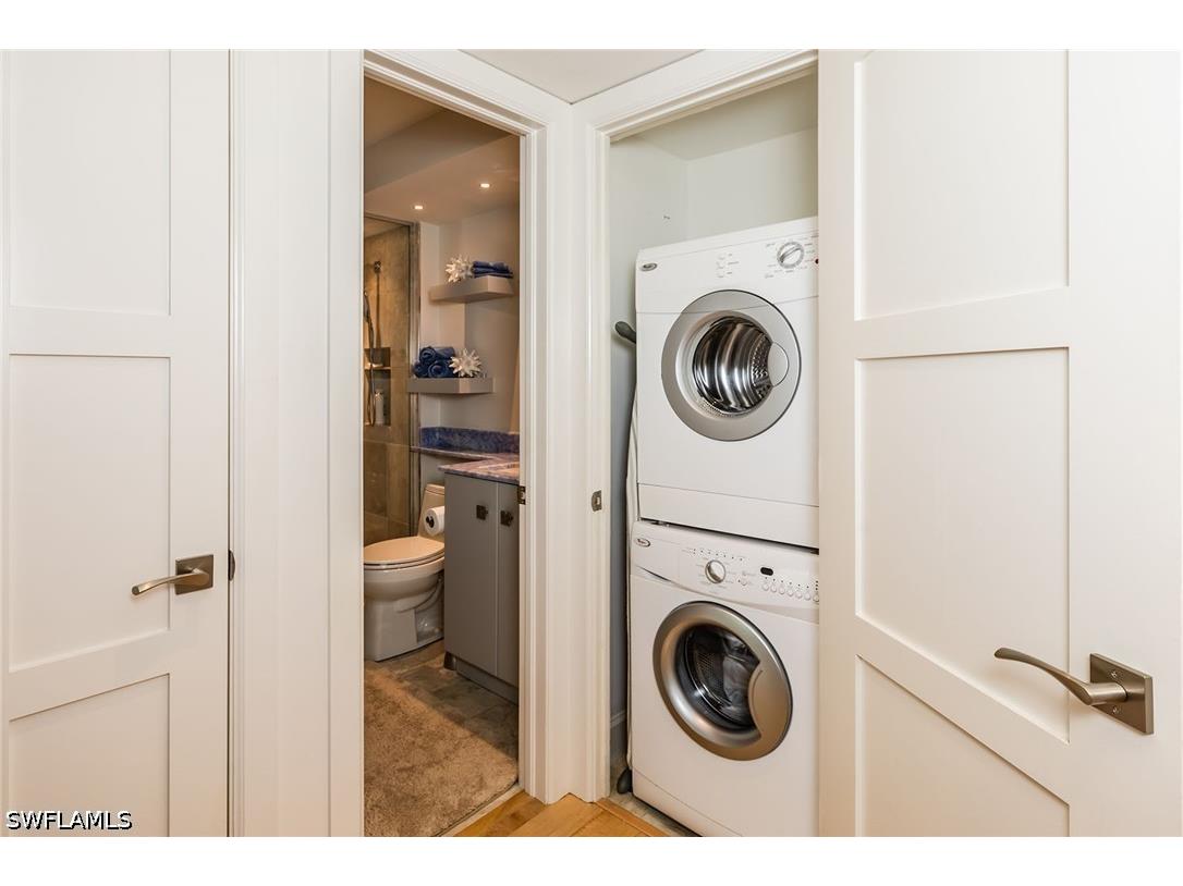 2203 Gulf Shore Boulevard N #E1 Naples FL 34102 226013483 image13