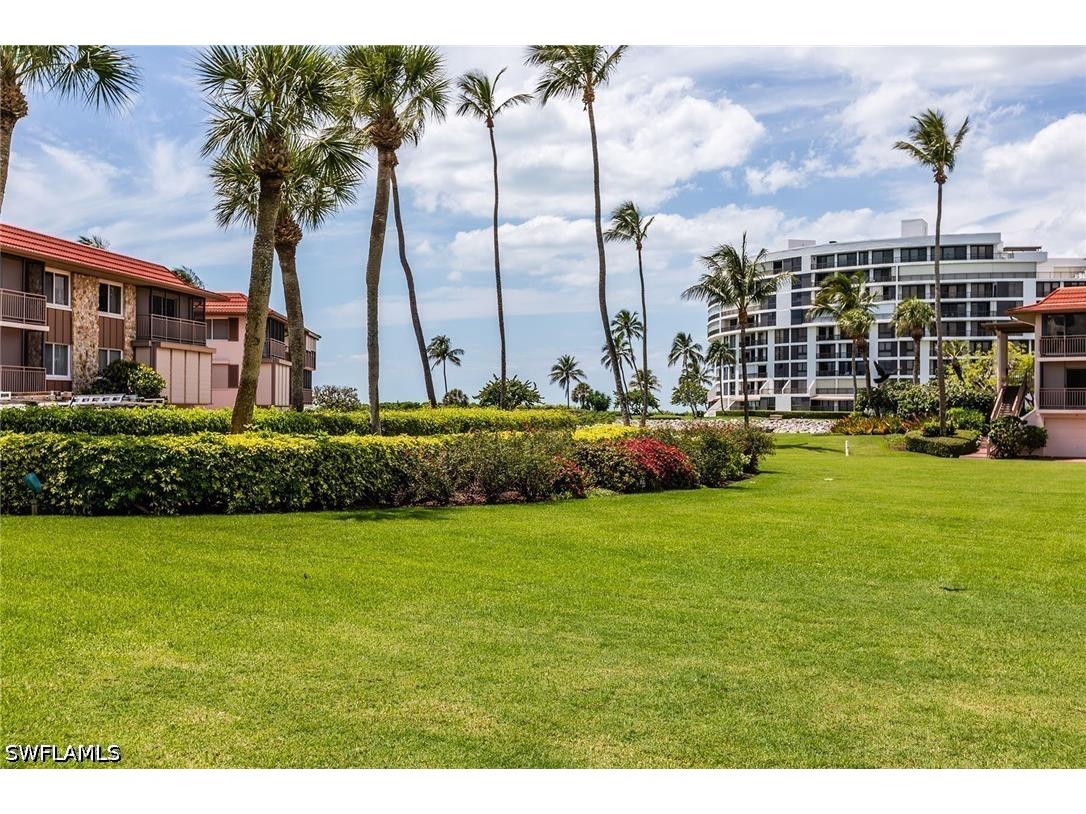 2203 Gulf Shore Boulevard N #E1 Naples FL 34102 226013483 image15